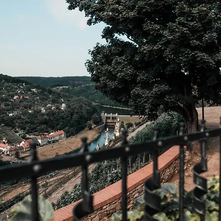 Apartments In The Historic Part Of Znojmo Exterior photo